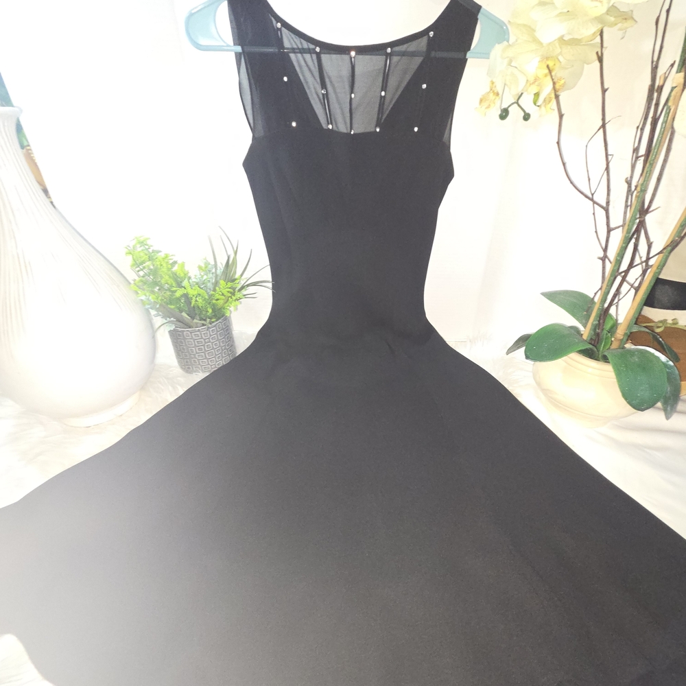Jones Wear Black Midi Dress with Rhinestone Mesh Neckline. Size 4 - Picture 8 of 8